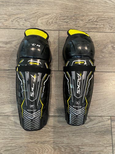 Used CCM 12" Tacks 9550 Shin Pads