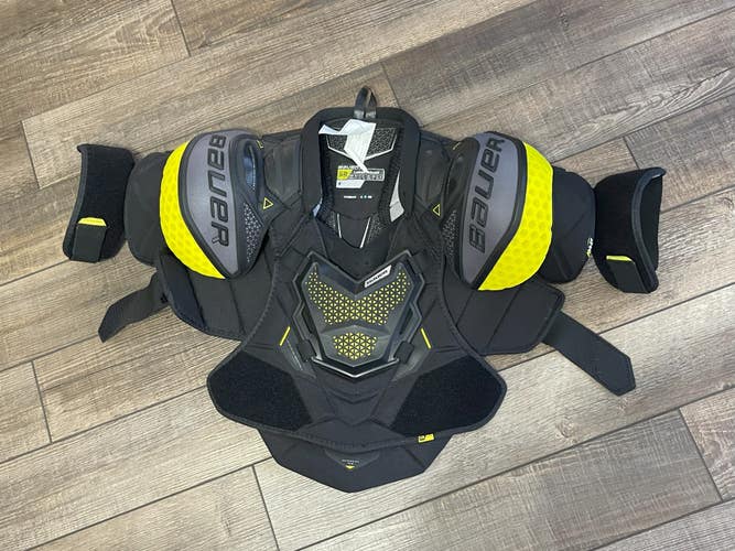 Large Bauer Supreme Ultrasonic Hockey Shoulder Pads Senior Used
