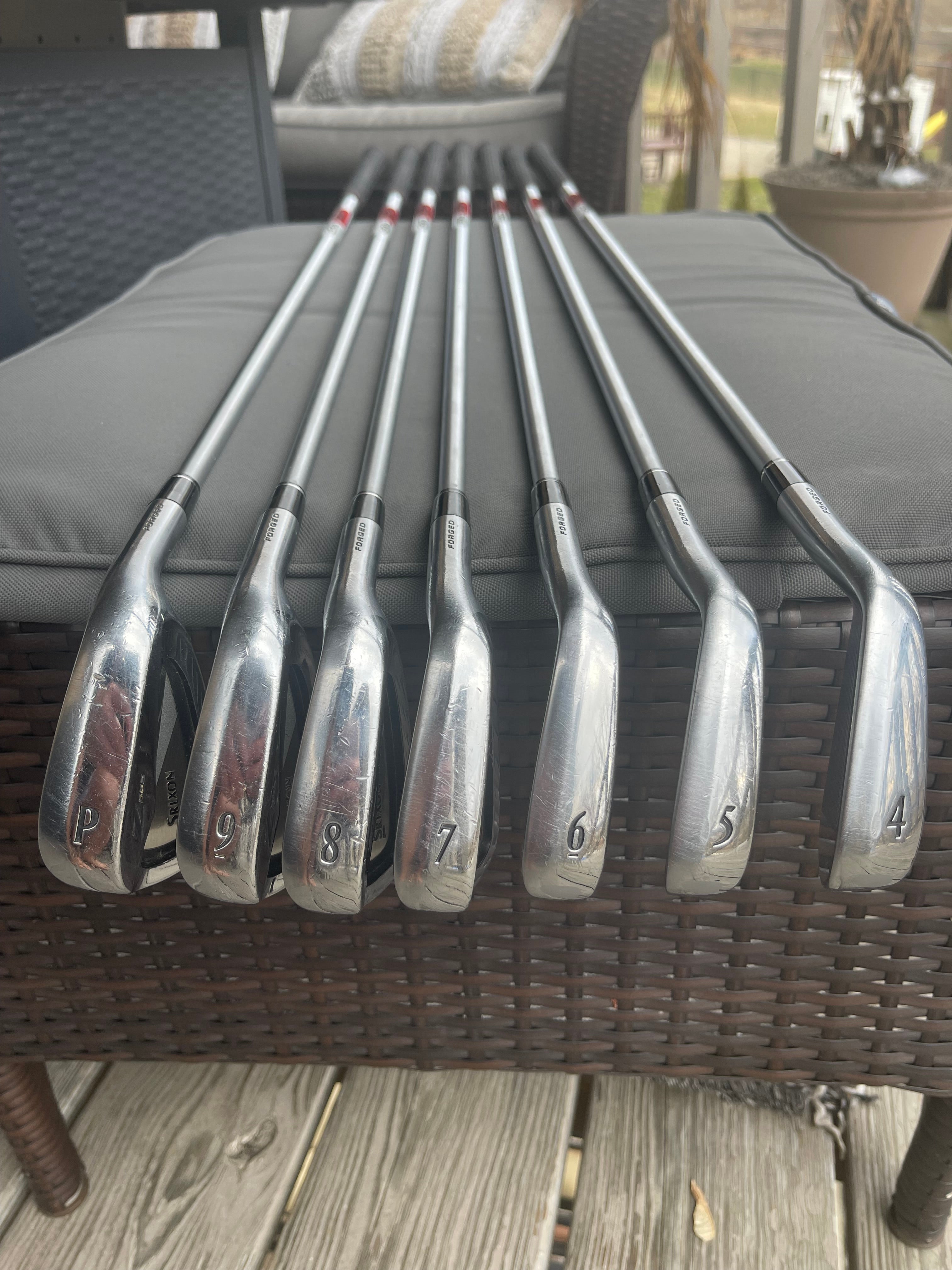 Srixon Z565 RH Iron Set 4-PW | SidelineSwap