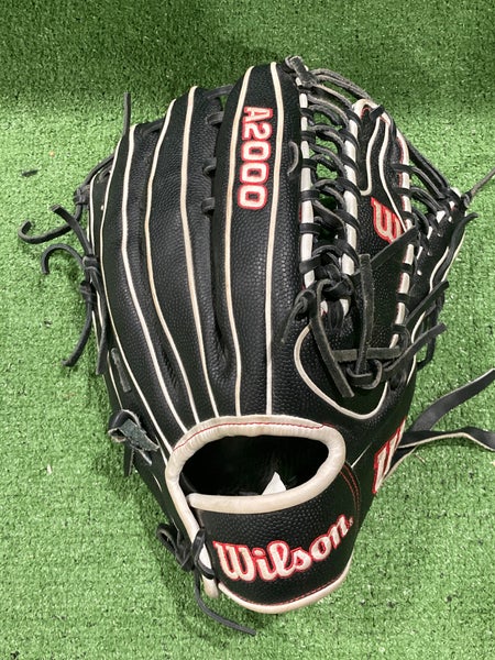 Black Used Wilson A2000 Right Hand Throw Outfield Baseball Glove 12.75"