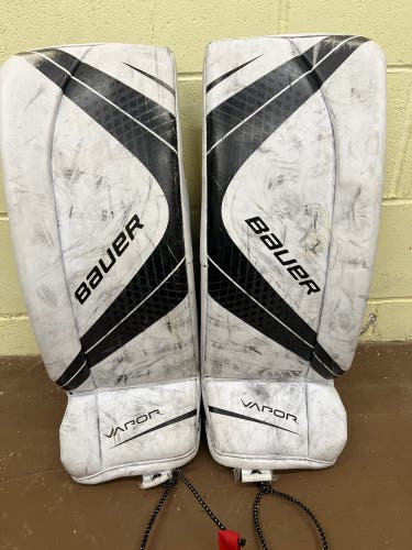 Bauer Vapor Goalie Leg Pads - Jr small (26”)