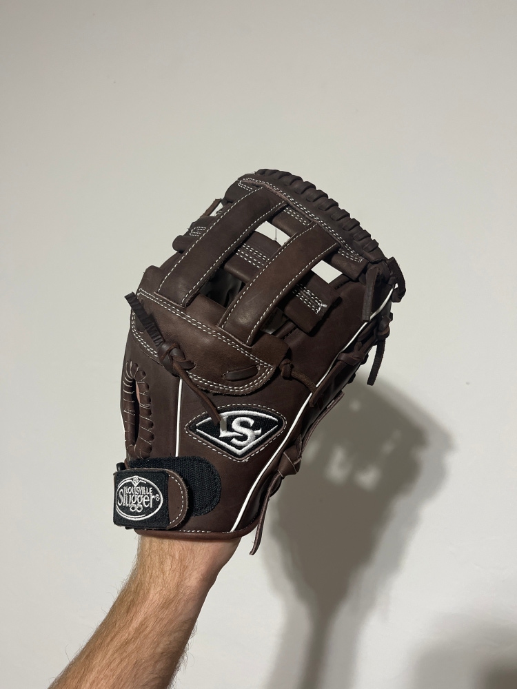 Louisville slugger lxt 13” first base mitt baseball glove