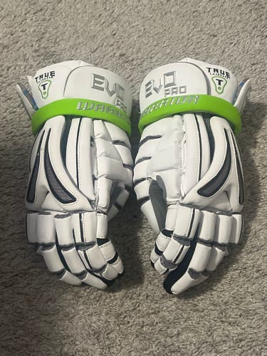 Warrior Evo Pro Lacrosse Gloves