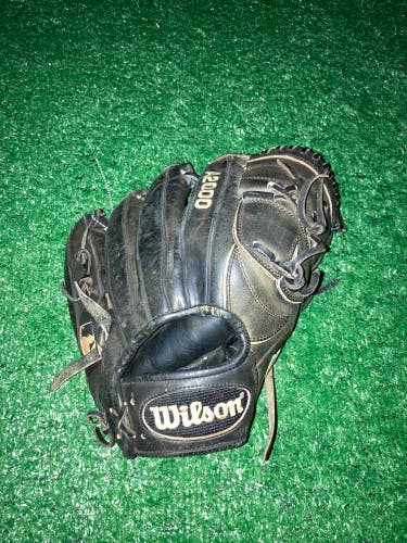 Black Used Wilson A2000 Right Hand Throw Infield Baseball Glove 11.75"