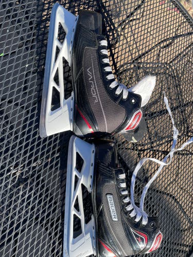 Bauer VAPOR X700 Senior 9 Goalie Skates