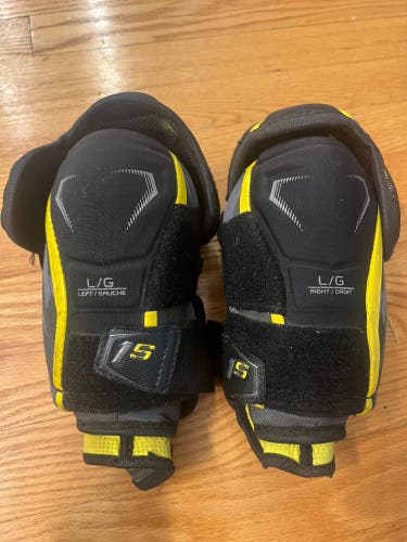 Bauer 1s supreme hockey elbow pads