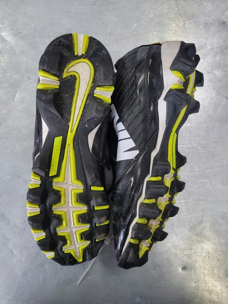 mens 7.5 football cleats