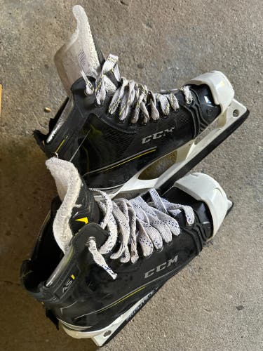 Ccm hockey goalie skates