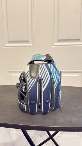 11.5" Rawlings REV1X  REV204-2XN