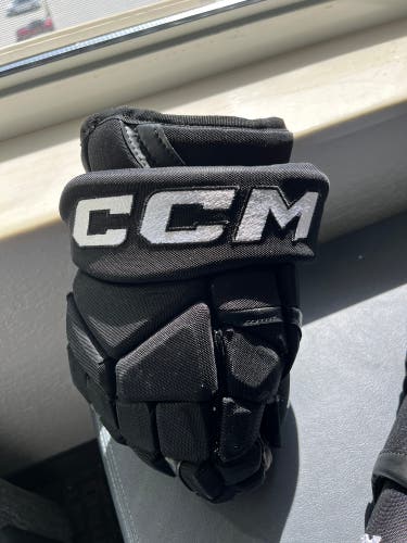 CCM 14" Pro Stock Gloves