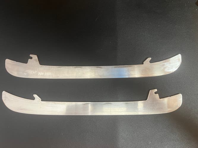 Used CCM SB Stainless 280 mm