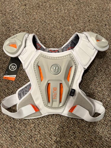New Adult Medium Warrior Burn Next Lacrosse Shoulder Pads