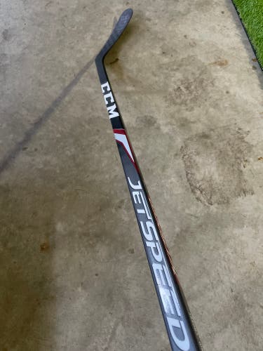 Senior Right Handed P29  JetSpeed FT460 Hockey Stick