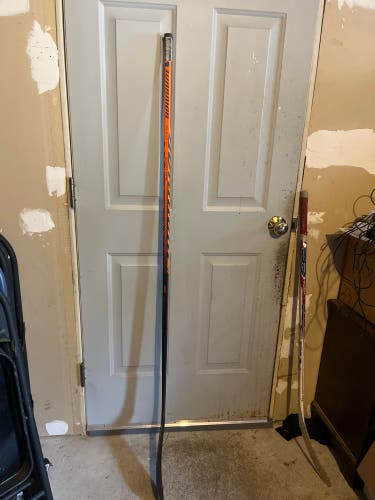 Intermediate Right Handed W03  Covert QR5 Pro Hockey Stick