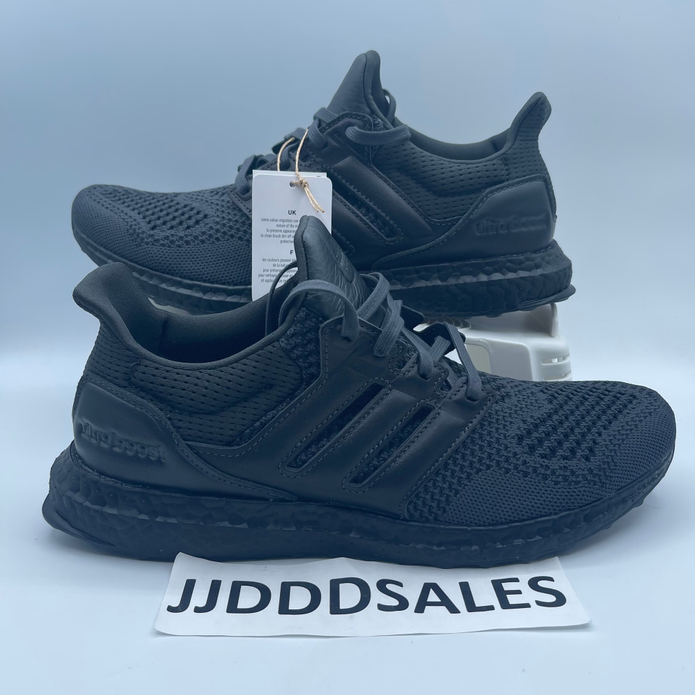 adidas UltraBoost 1.0 DNA Carbon Core Black Sneakers Shoes GY7486 Men’s Sz 9 NWT