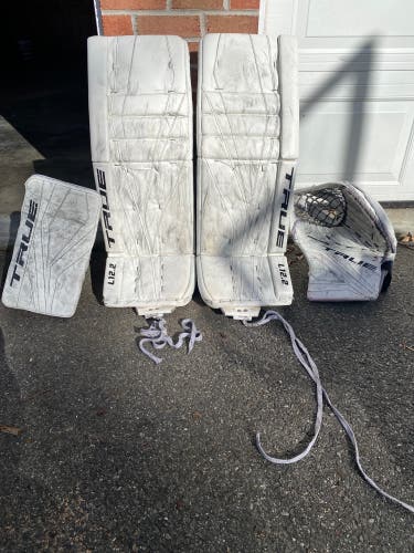 33" Regular  L12.2 Goalie Full Set