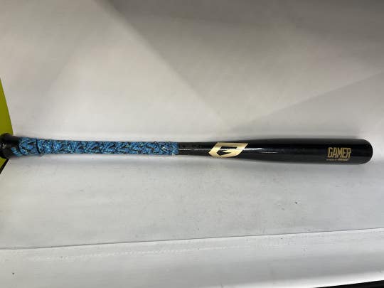 Used Marucci 32" 0 Drop Other Bats