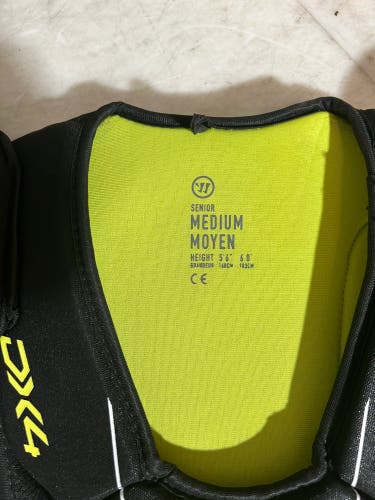 New Medium Warrior Alpha QX4 Shoulder Pads