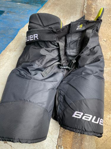 Senior Large Bauer  Supreme 2s Pro Hockey Pants