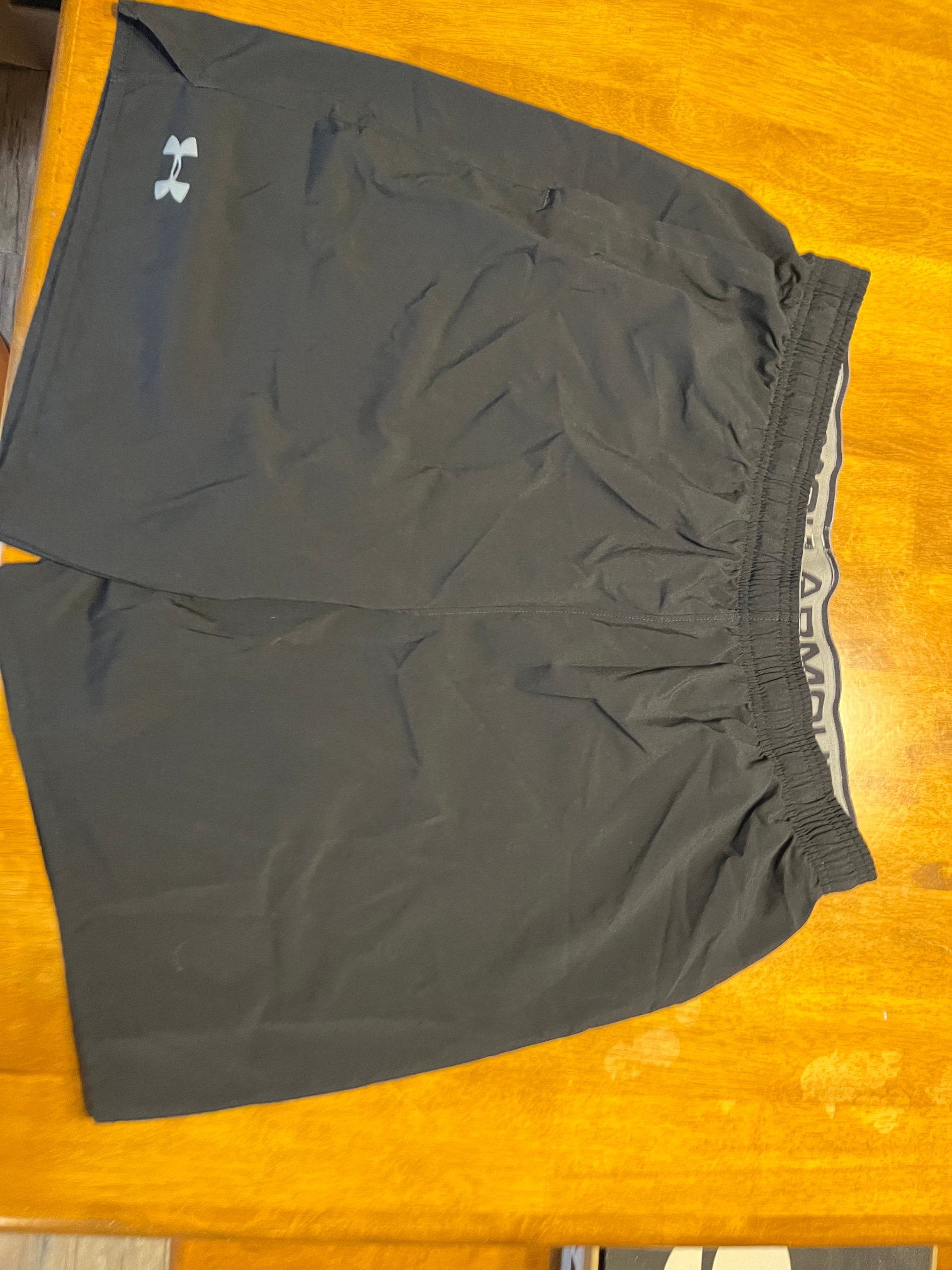Black Used XL Men's Under Armour Shorts