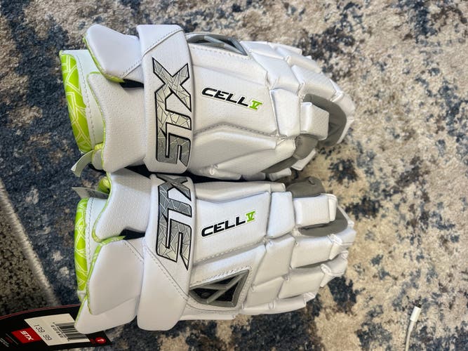 New  STX Large Cell V Lacrosse Gloves