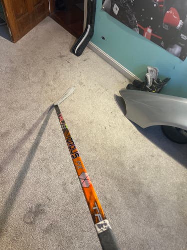 Senior Right Handed TC2  Hzrdus PX Hockey Stick