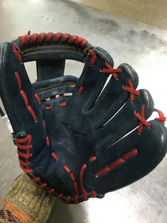 Used Mizuno Gps1nr-601s2 11 3 4" Fielders Gloves
