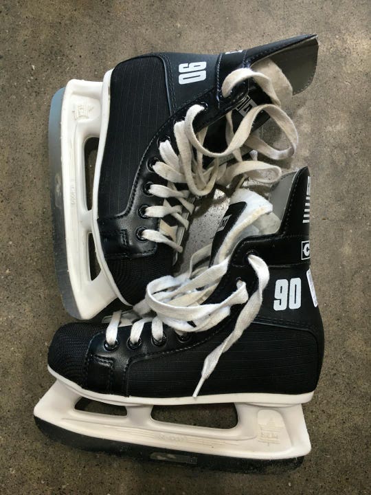 Used Ccm 90 Junior 02 Ice Skates Ice Hockey Skates