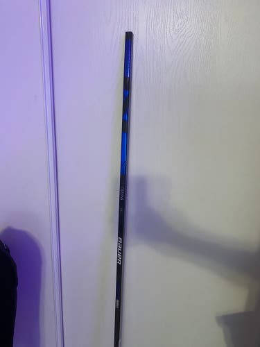 Senior Right Handed P92M Pro Stock Nexus Geo Hockey Stick
