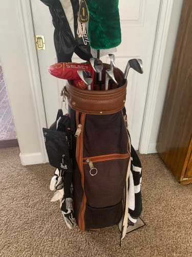 Vintage Black & Tan Knight Golf Bag