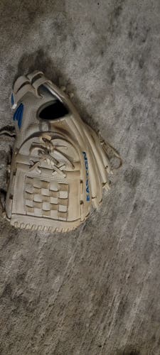 Used Right Hand Throw Easton Ghost Softball Glove 12"