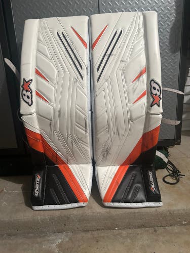 Used 34" Pro Return Brian's Gnetik V Goalie Leg Pads