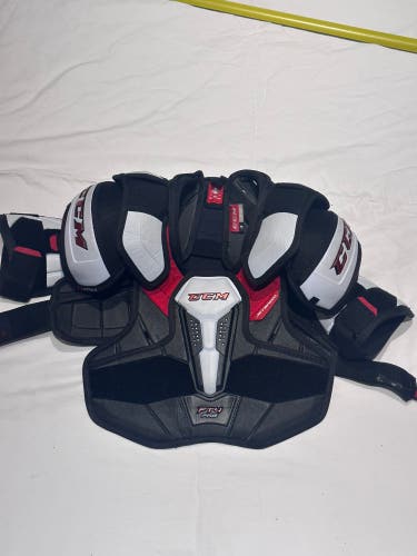 Shoulder pads FT 4 pro junior