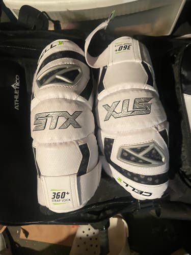 Used Large STX Cell V Arm Pads