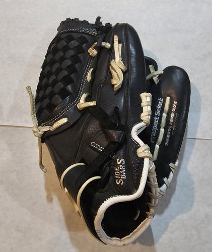Used Mizuno Right Hand Throw Prospect Softball Glove 12"