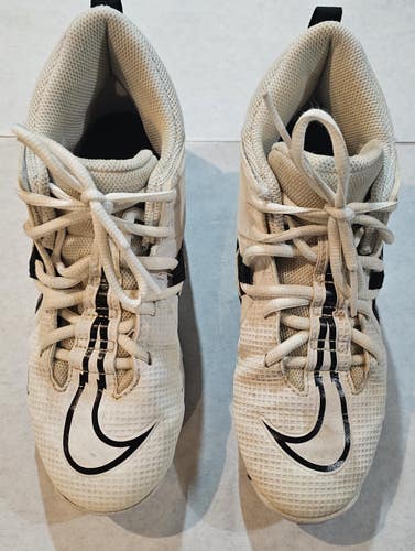 Used Youth Size 5.0 Molded Cleats Nike Football