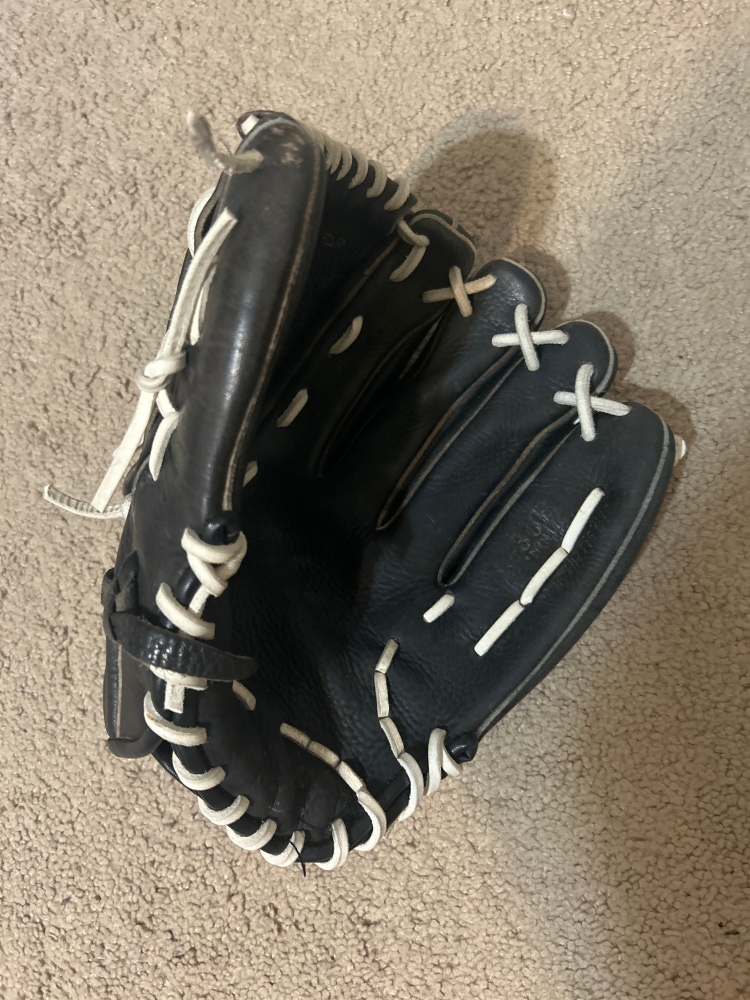 Used Outfield 12.5" Baseball Glove