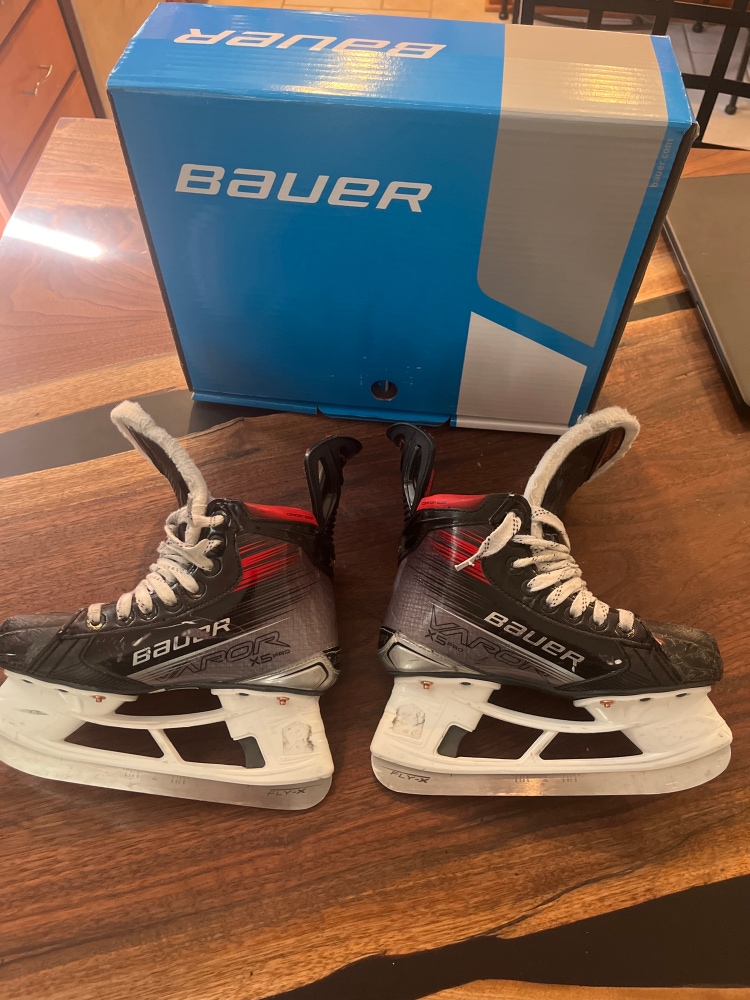 Bauer Vapor X5 Pro Hockey Skates Regular Width Size 2.5