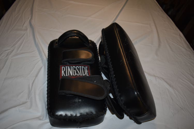 Ringside Pro Level Boxing/MMA/Muay Thai Striking Pad Set (2 pads), Black