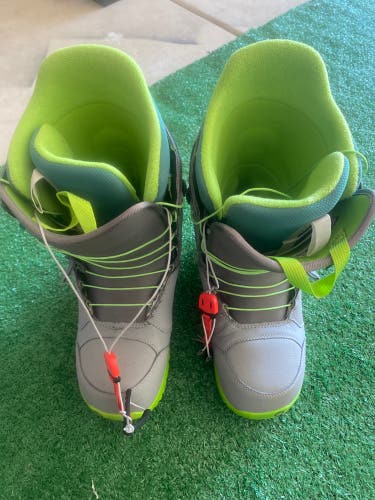 Used Size 13 (Women's 14) Burton Imprint 1 Snowboard Boots
