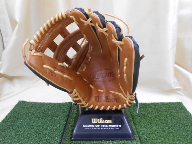 Wilson A2000 1799 SuperSkin 12.75" Outfielders Baseball Glove RHT SAME DAY SHIPPING!