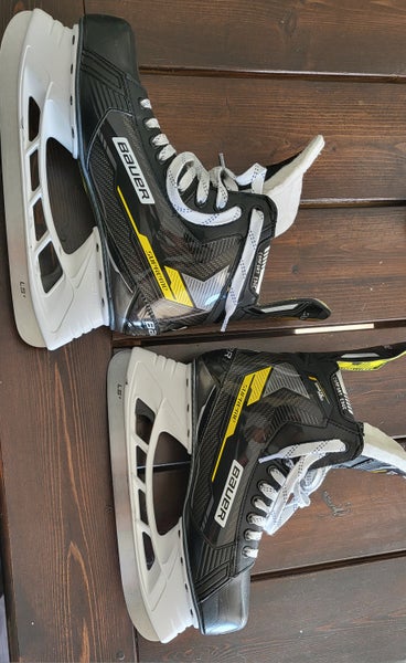 New Senior Bauer Supreme Ignite Pro Hockey Skates Extra Wide Width 9
