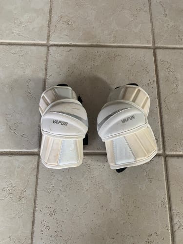 Used Medium Nike Vapor Arm Pads