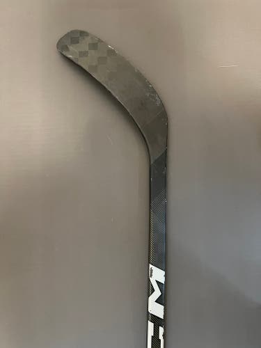 Senior Right Handed P88 Pro Stock Super Tacks AS-V PRO Hockey Stick