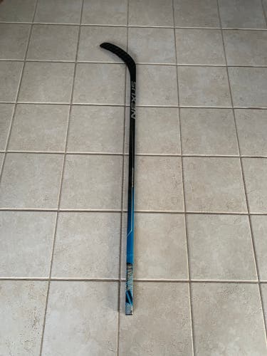 Intermediate Right Handed P88  Nexus 3N Hockey Stick