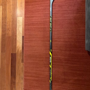 Senior Left Hand Pro Stock Super Tacks Hockey Stick