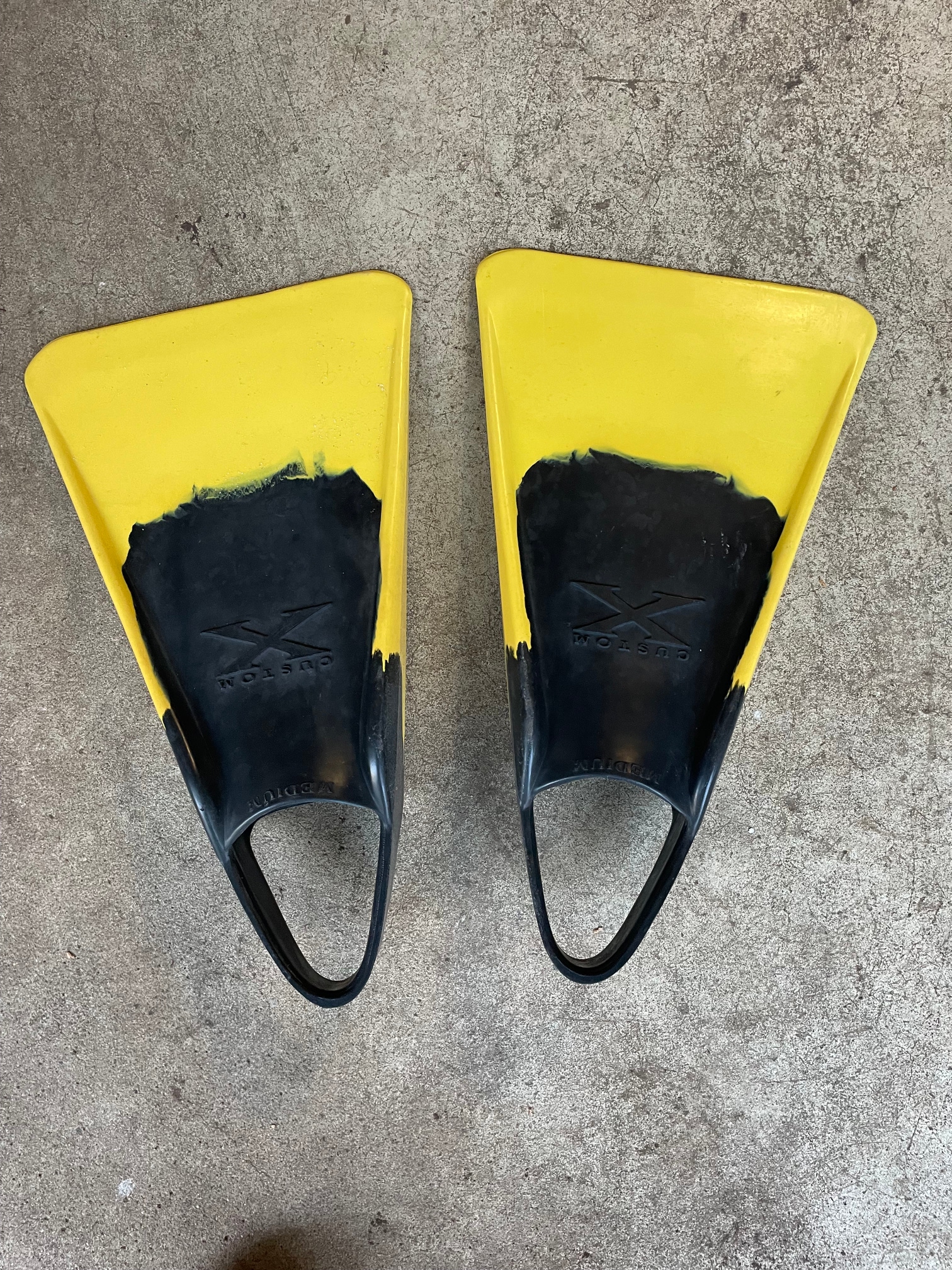 Custom X Swimfin Medium- Yellow