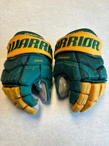 Warrior 14" Pro Stock Covert Pro Gloves
