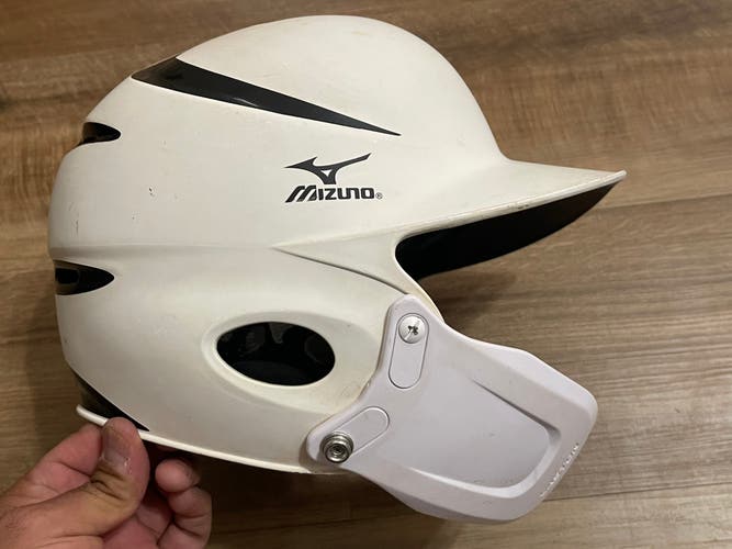 Mizuno baseball helmet