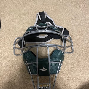 Catchers Face Mask And Helmet